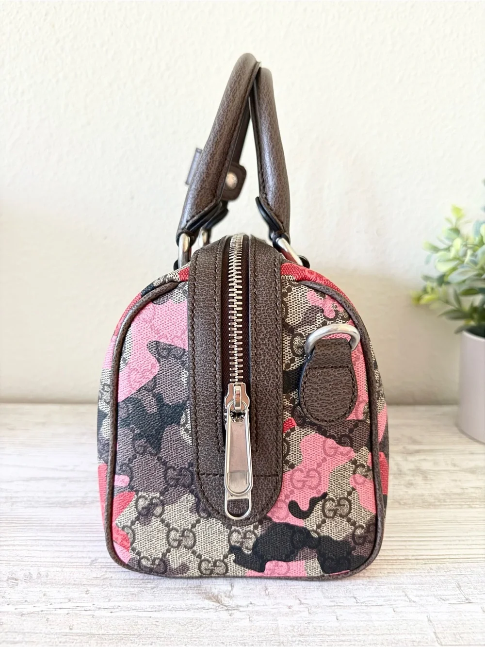 New Gucci GG Emblem pink camouflaged duffle travel crossbody handle medium bag,